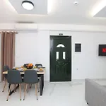 Anestis Apartment *